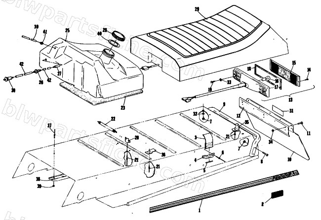 TAILLIGHT, GAS TANK AND SEAT diagram
