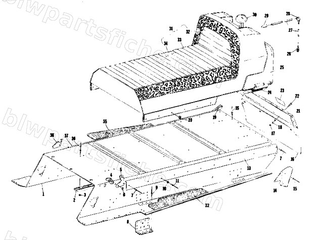 TUNNEL, GAS TANK AND SEAT diagram